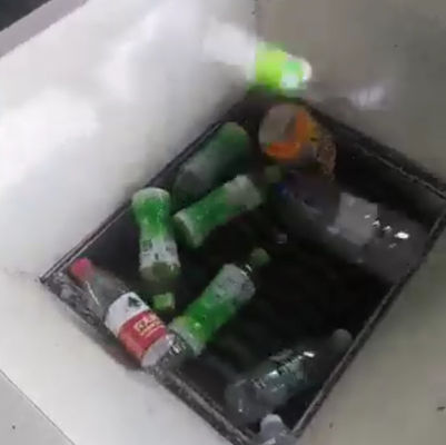 600 Τύπος Απορριμμάτων Πλαστικού Σκιστήρα Για Κοκκότο Χανκ Τεχνη Αυτοκινήτου Φιαλίδια κατοικίδιων ζώων